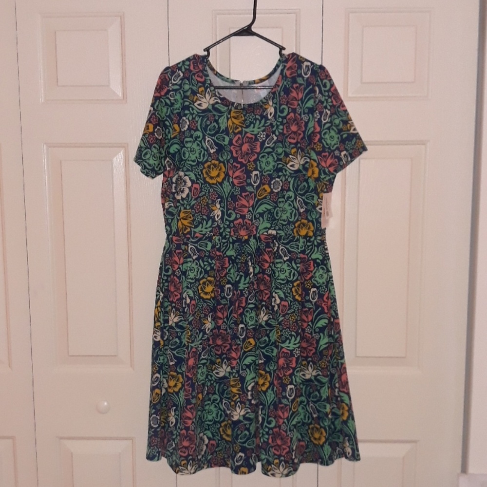 LulaRoe Amelia